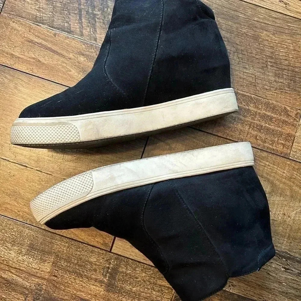 Universal Thread Womens 10 Cindy Black Faux Suede Platform Sneaker Bootie EUC - Picture 2 of 10